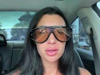 tighttinymilf