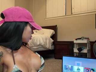 Tight Tiny MILF live webcam show