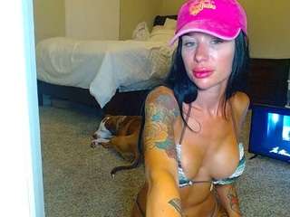 tighttinymilf