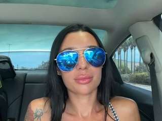 tighttinymilf