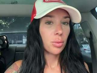 tighttinymilf