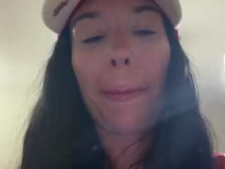 tighttinymilf Live Webcam on CamSoda