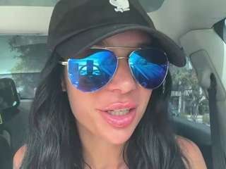 tighttinymilf