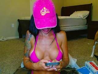 Tight Tiny MILF