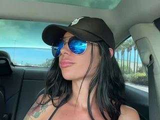 tighttinymilf