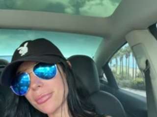 tighttinymilf Live Webcam on CamSoda