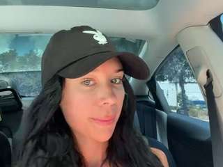 tighttinymilf Live Webcam on CamSoda