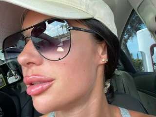 Tight Tiny MILF