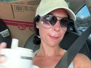 tighttinymilf