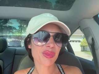 tighttinymilf