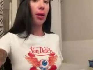 tighttinymilf