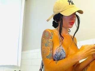 tighttinymilf