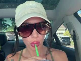 tighttinymilf