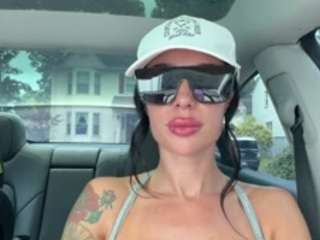 tighttinymilf