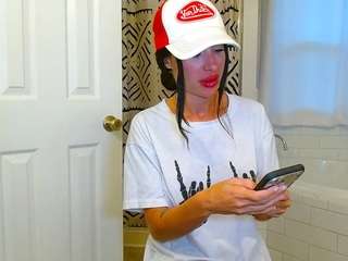 tighttinymilf