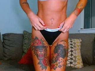 tighttinymilf