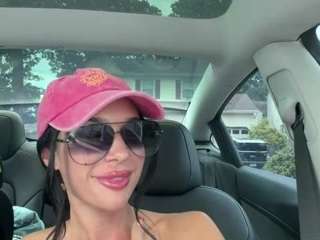tighttinymilf