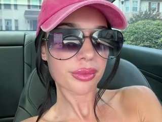 tighttinymilf