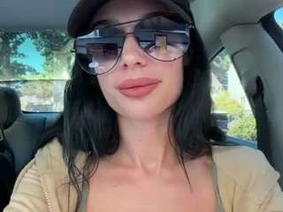 tighttinymilf
