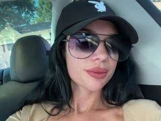 tighttinymilf