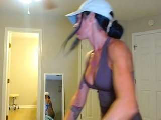 tighttinymilf