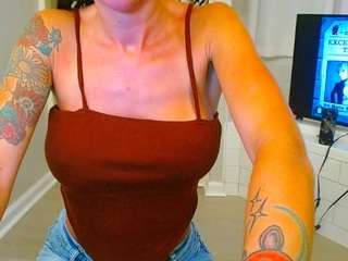 tighttinymilf