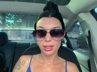 tighttinymilf