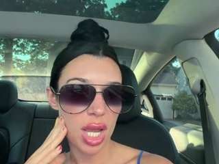 tighttinymilf