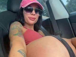 tighttinymilf