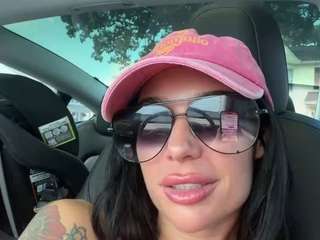 tighttinymilf