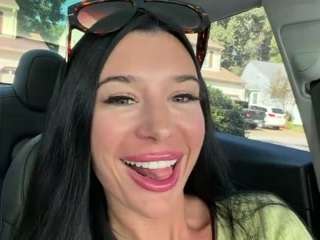 tighttinymilf