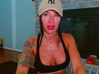 tighttinymilf