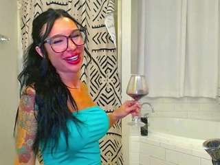 tighttinymilf