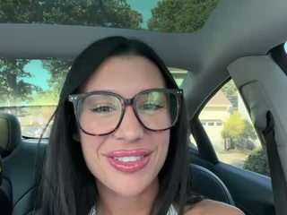 tighttinymilf