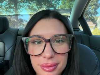 tighttinymilf
