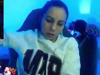 aslyandrea Live Webcam on CamSoda