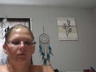 jadeluvrules Live Webcam on CamSoda