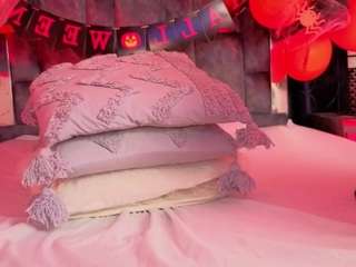 stellahoorny Live Webcam on CamSoda
