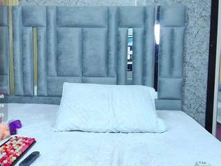 veronicaroose Live Webcam on CamSoda