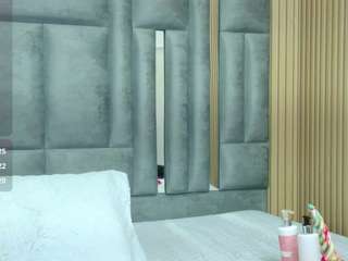 veronicaroose live cam profile