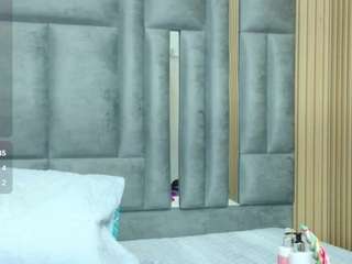 veronicaroose live cam profile