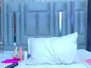 veronicaroose's live room