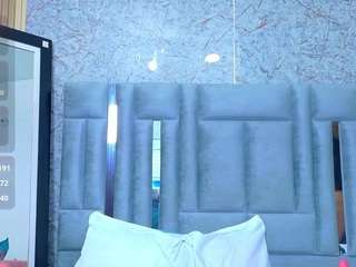 veronicaroose live profile