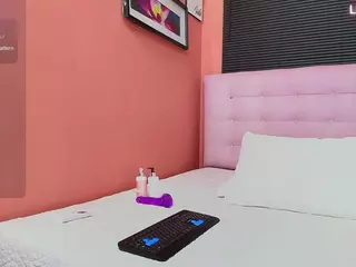 veronica's Live Sex Cam Show