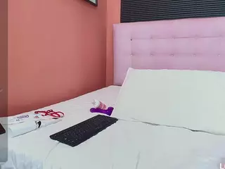 veronica's Live Sex Cam Show