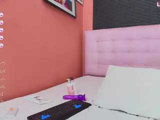 veronica's Live Sex Cam Show