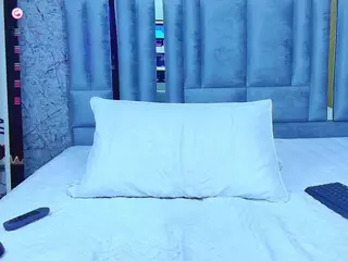 veronica's Live Sex Cam Show