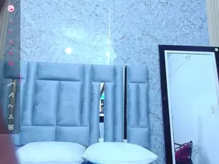 veronica's Live Sex Cam Show