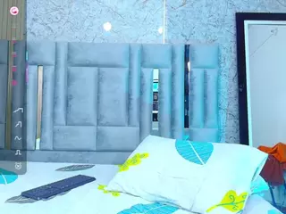 veronica's Live Sex Cam Show