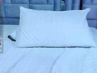 veronica's Live Sex Cam Show